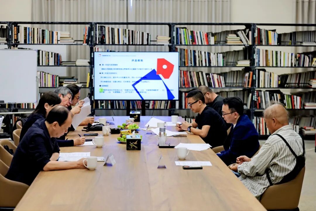 现场介绍本届大展年度推荐机制及相关规则