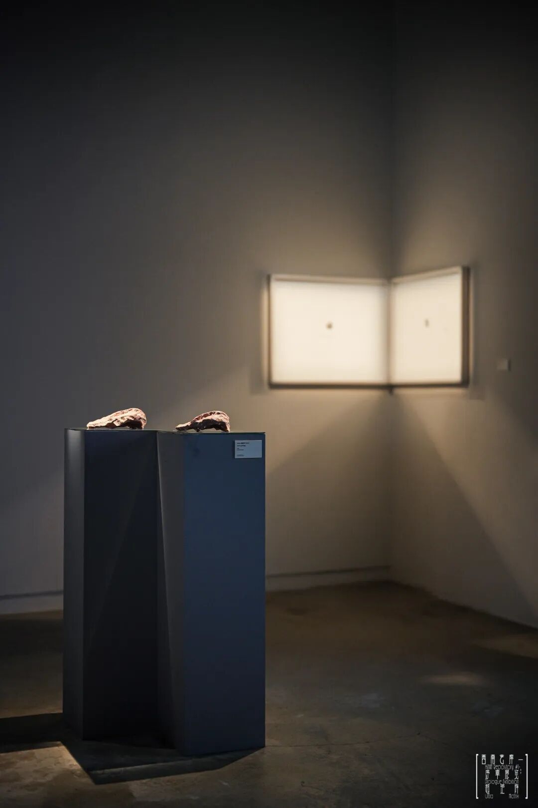 “超矩阵”展览开幕式现场，成都当代影像馆，2026